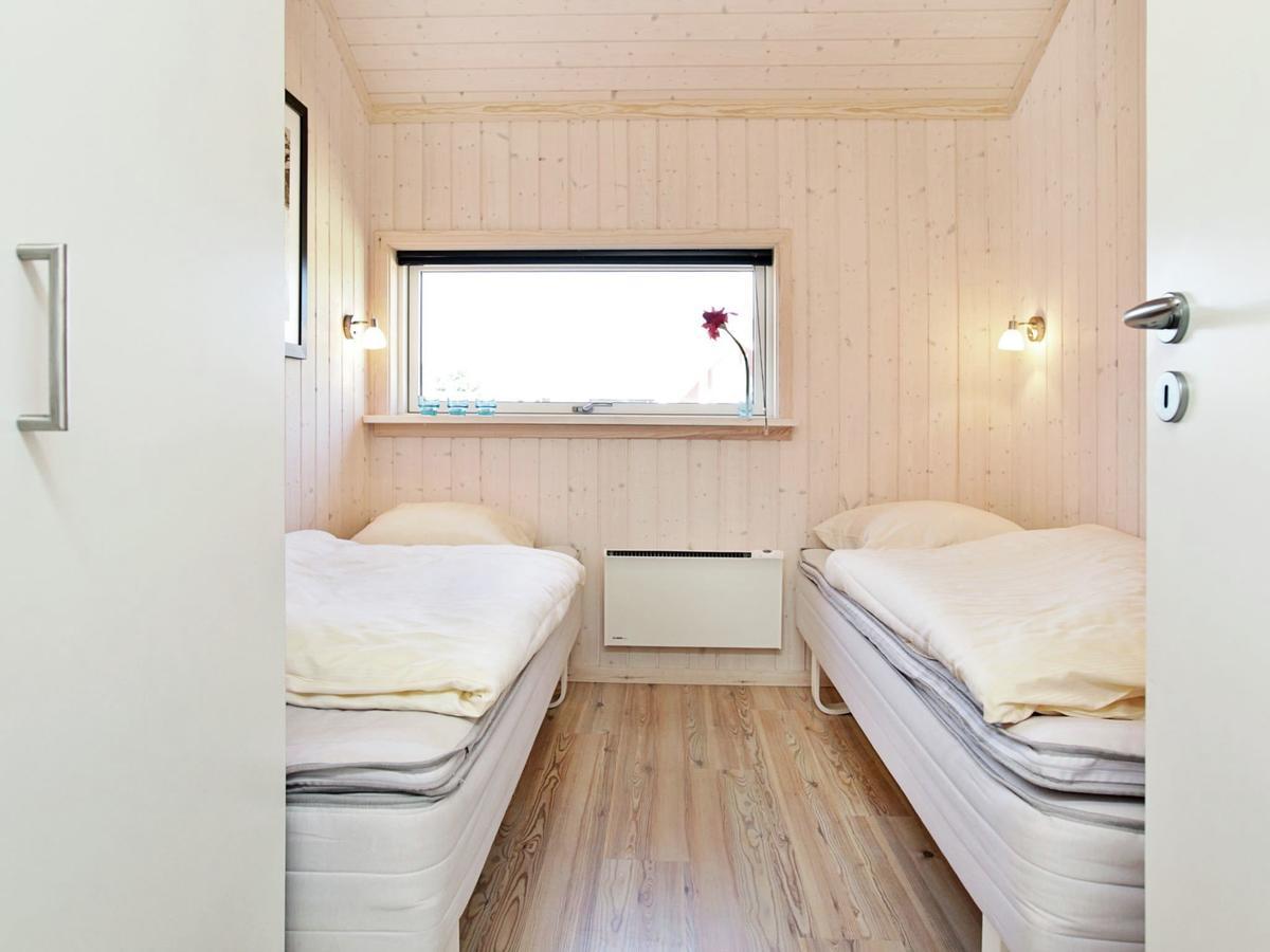 Three-Bedroom Holiday Home In Grossenbrode 1 Exterior photo